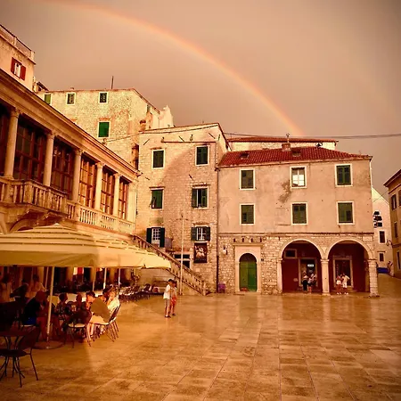 Palace * Sibenik