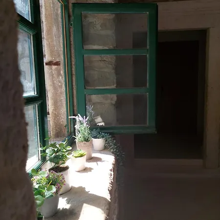 Apartment Palace